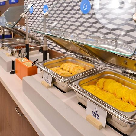 Holiday Inn Express Hotel And Suites Houston Kingwood Экстерьер фото
