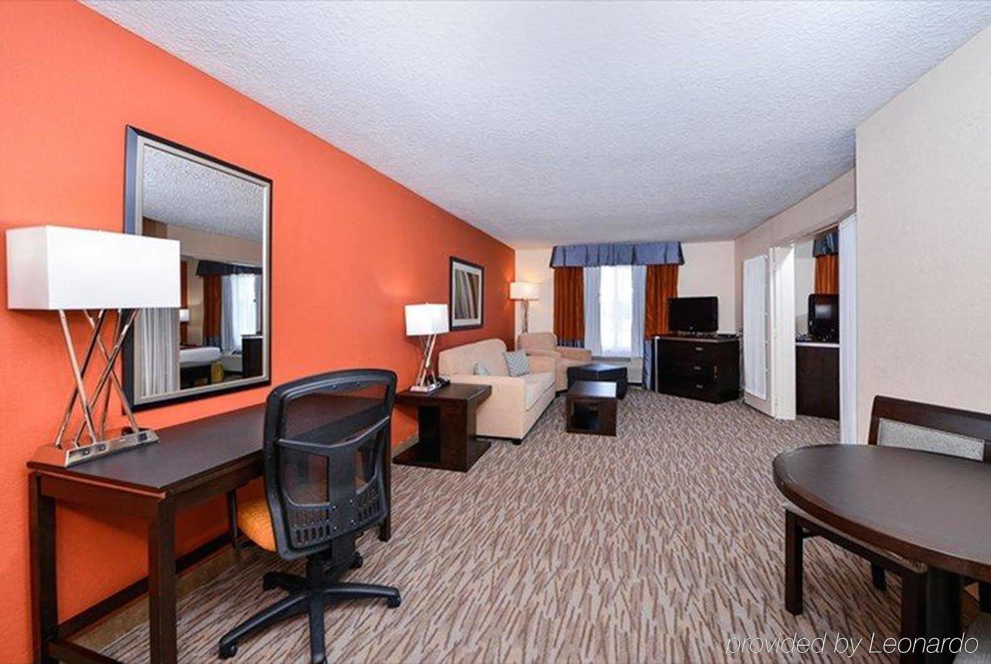 Holiday Inn Express Hotel And Suites Houston Kingwood Экстерьер фото