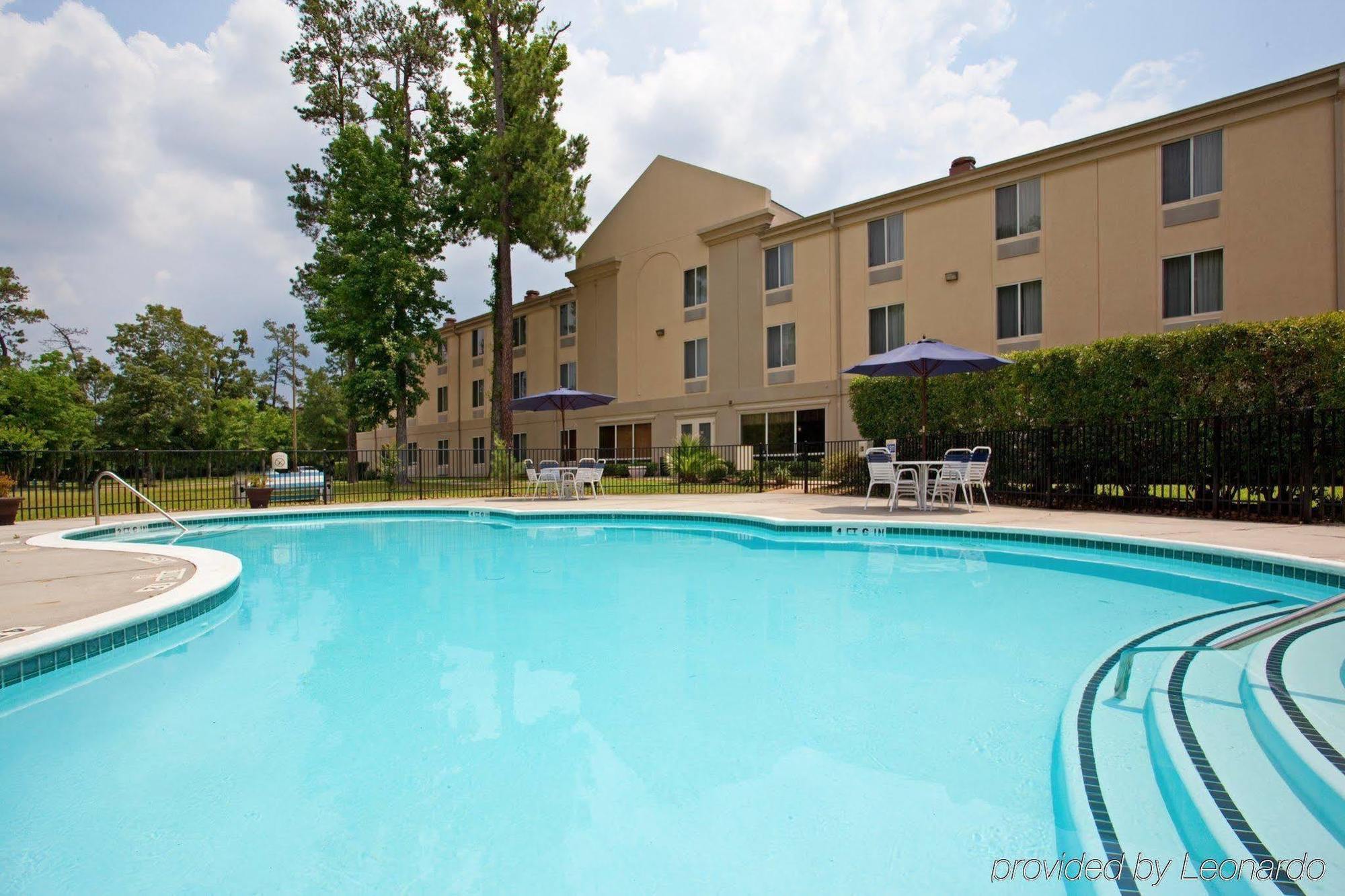 Holiday Inn Express Hotel And Suites Houston Kingwood Экстерьер фото